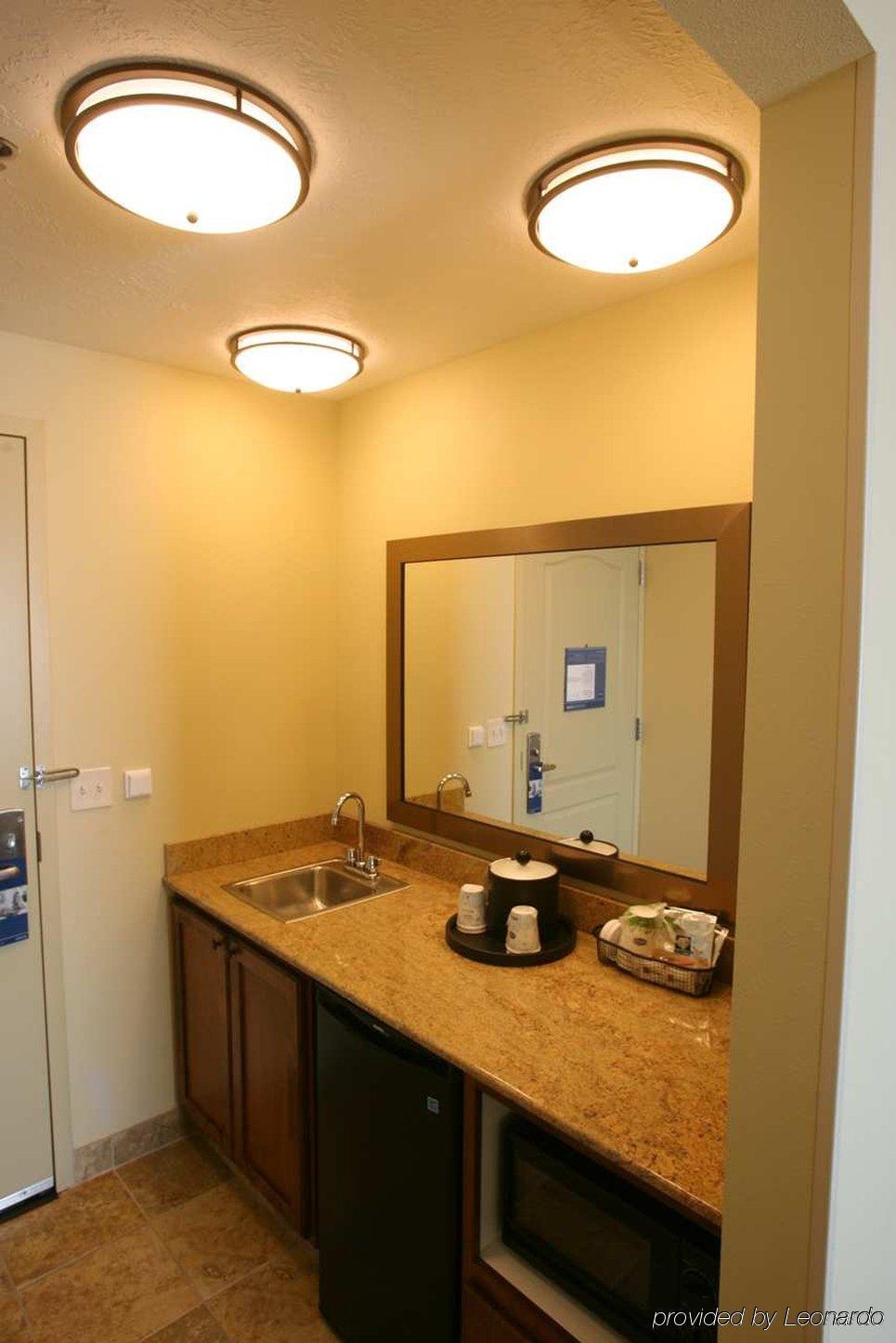 Hampton Inn & Suites Fargo Medical Center Pokoj fotografie